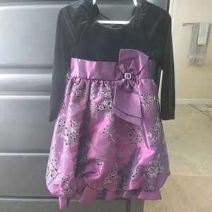 SOLD Adorable Dress